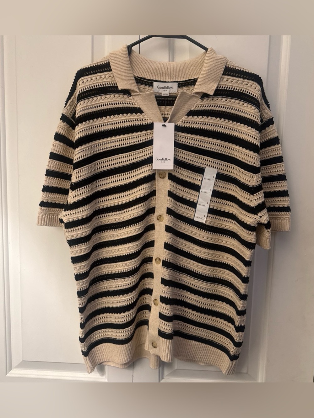 Goodfellow & Co Beige and Black Short-Sleeve Knit Button Cardigan